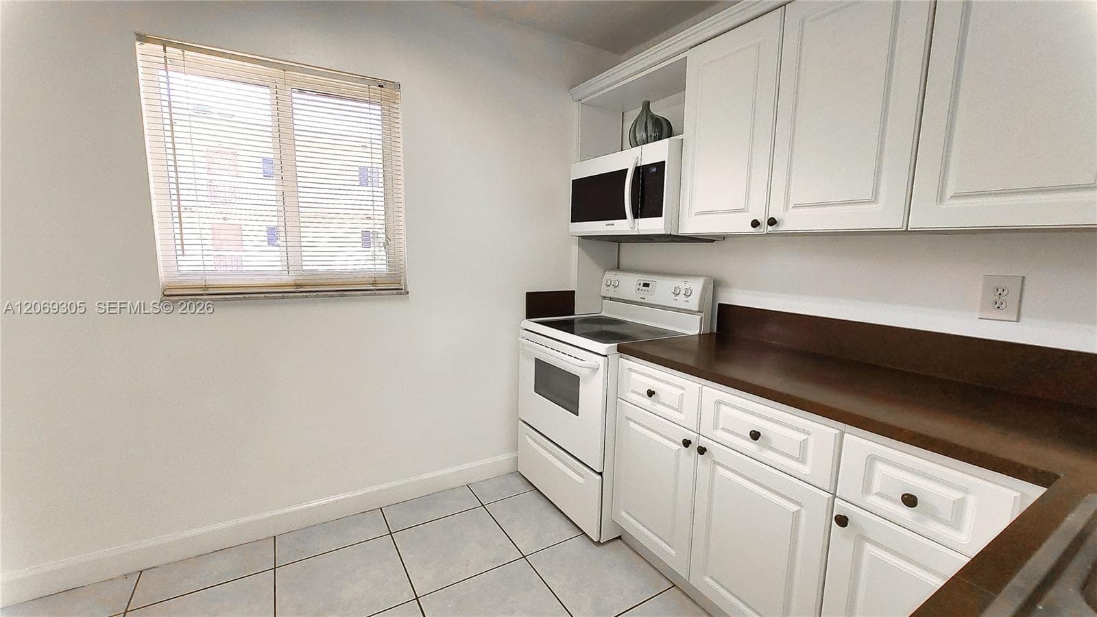 VILLAGE OF KINGS CREEK CO · #N314 in Miami - Photo 6