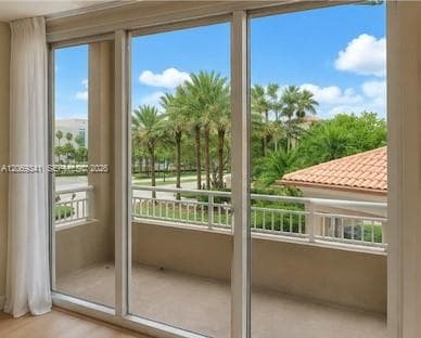 Turnberry On The Green · #210 in Aventura - Photo 2