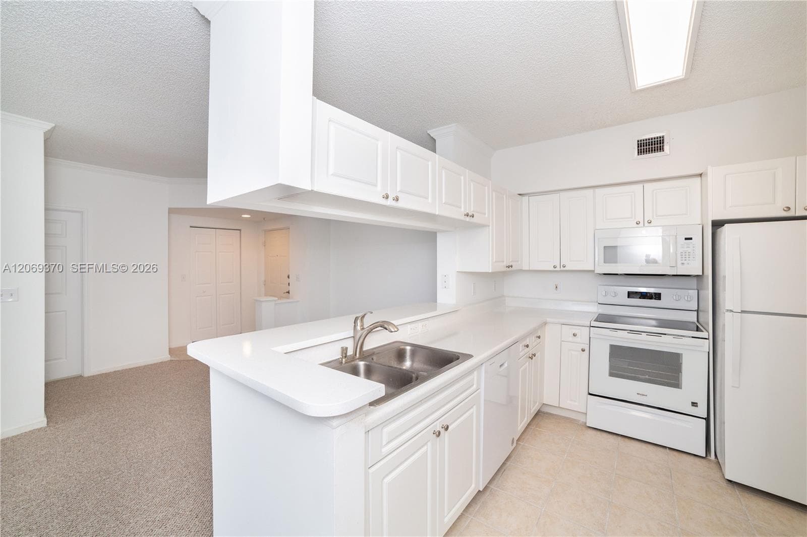 Porto Bellagio · #1407 in Sunny Isles Beach - Photo 22