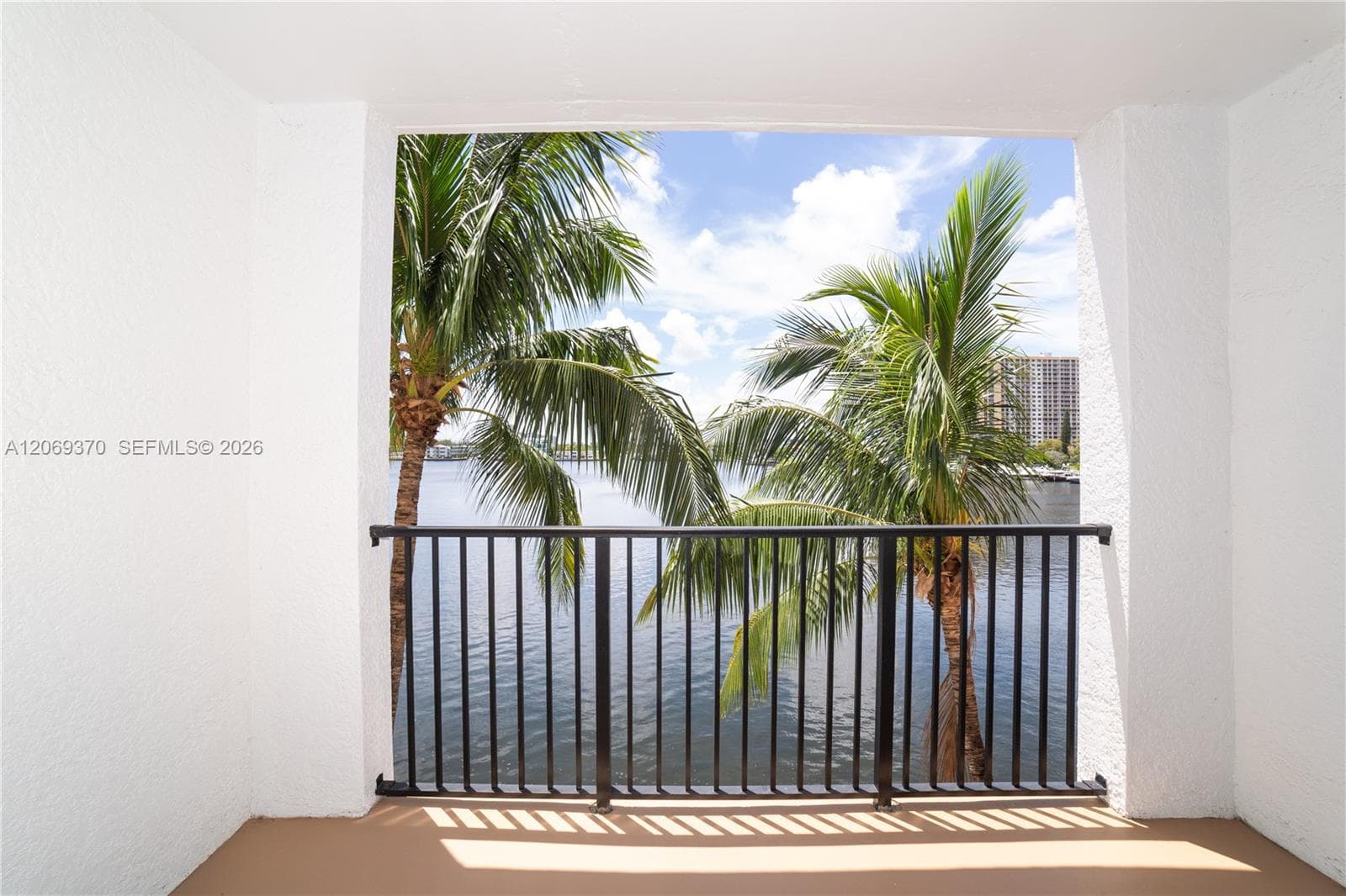 Porto Bellagio · #1407 in Sunny Isles Beach - Photo 29