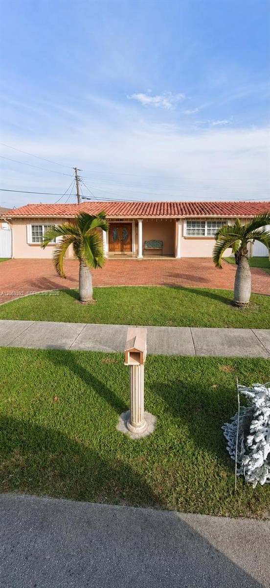 10955 SW 177th Ter photo 1