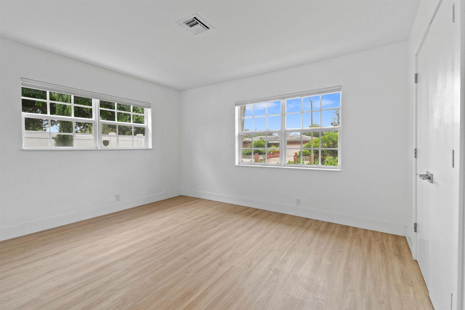 31929thSt_28
