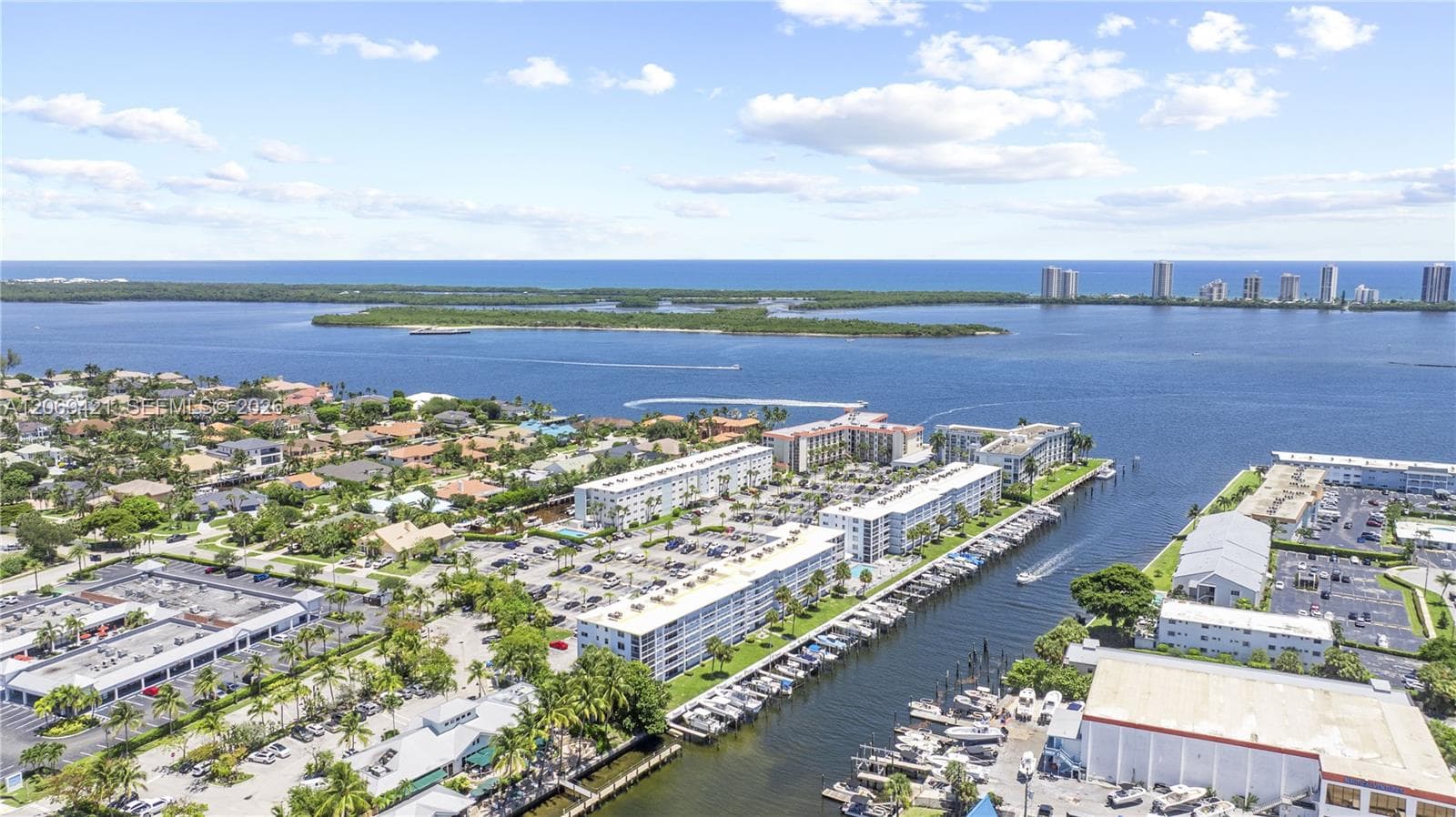 PARADISE VILLAS CONDO · #114 in North Palm Beach - Photo 42