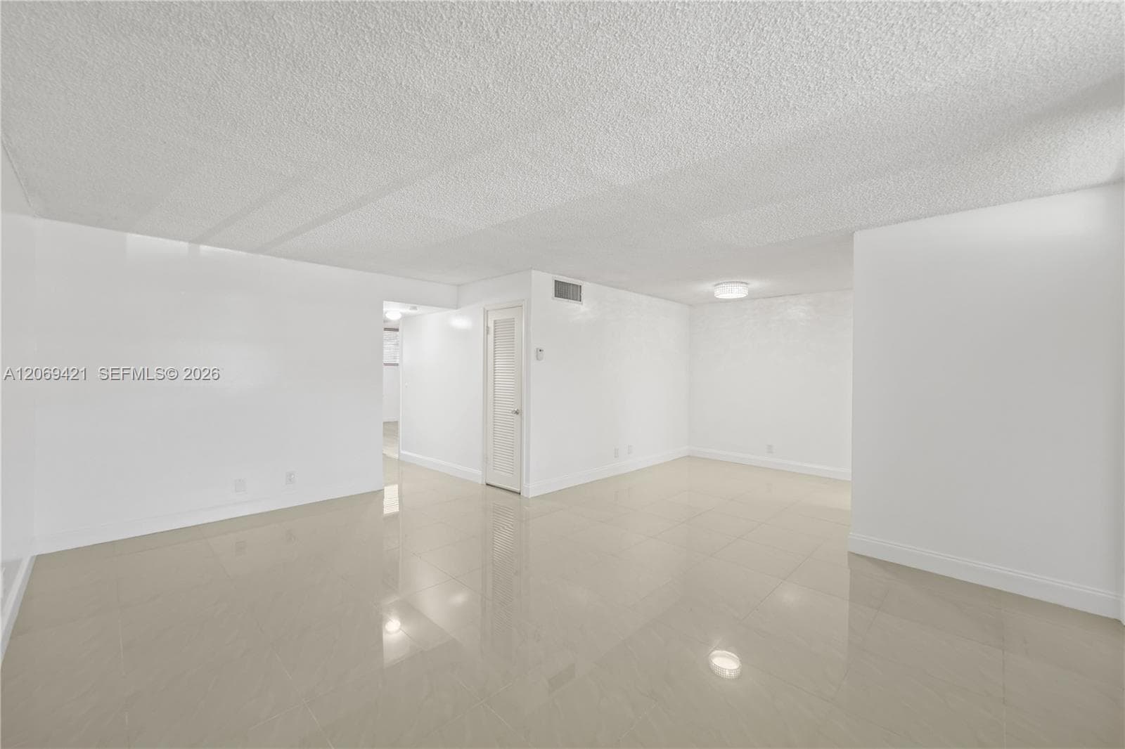 PARADISE VILLAS CONDO · #114 in North Palm Beach - Photo 12