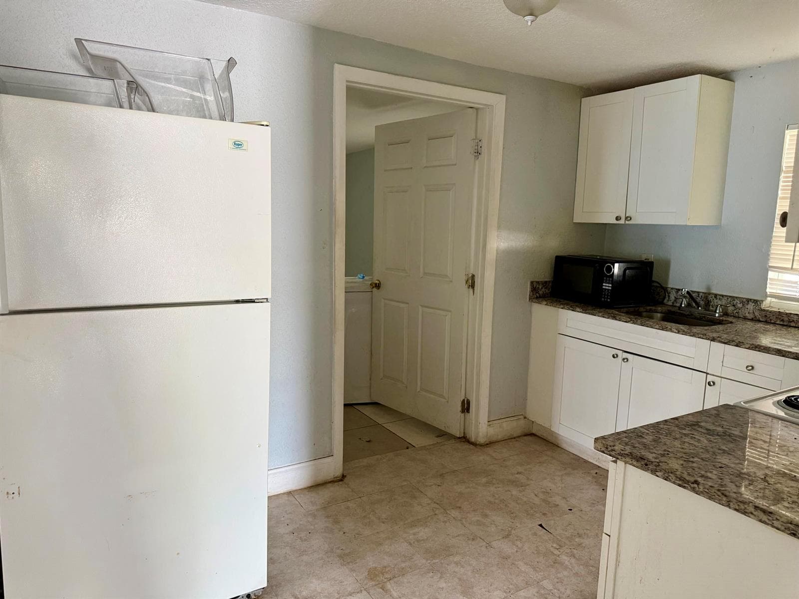 Kitchen 3