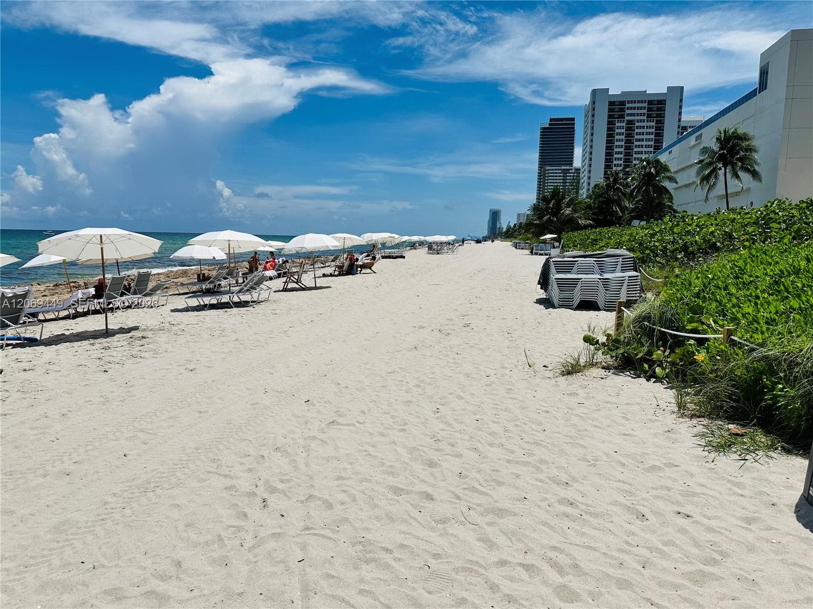 BEACH CLUB TWO · #1607 in Hallandale Beach - Photo 25