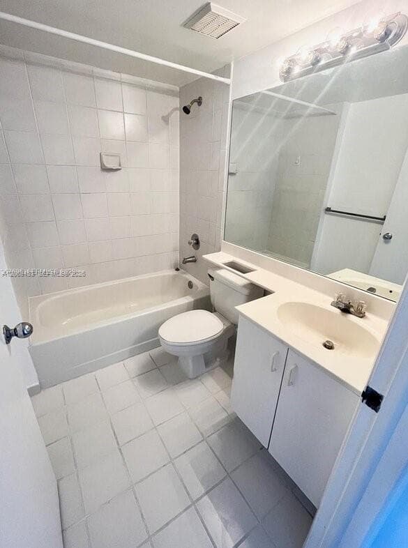 PARC CENTRAL AVENTURA EAS · #1211 in Aventura - Photo 13