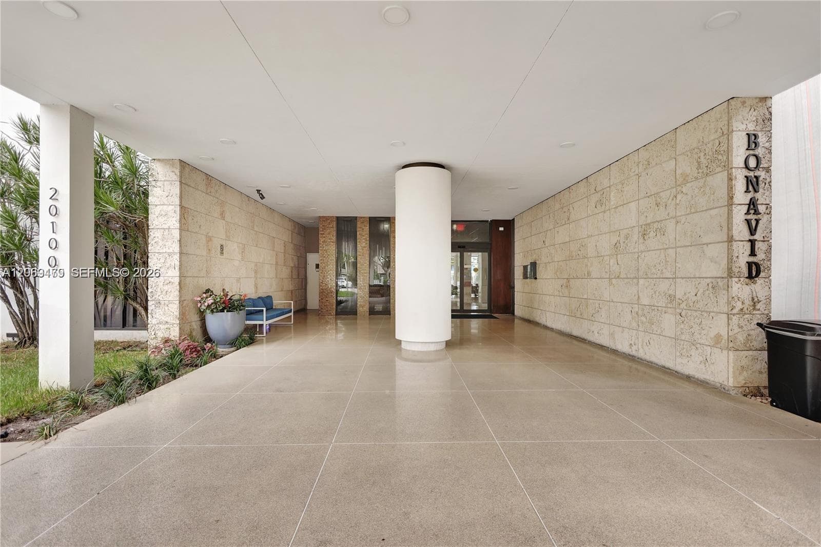BONAVIDA CONDO · #1003 in Aventura - Photo 2