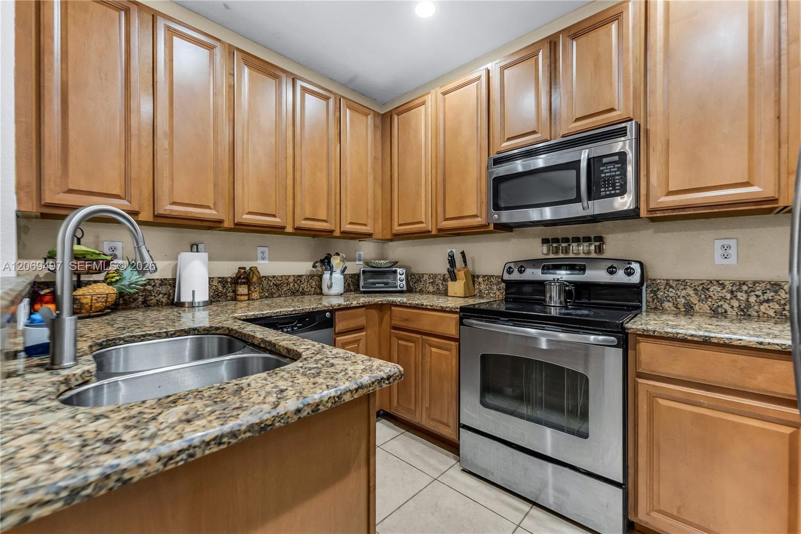 14211 SW 272nd Ln photo 15