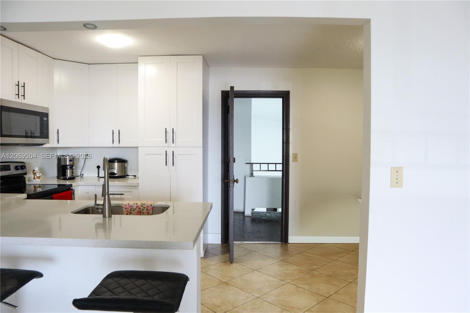 Towers of Kendale Lake · #310A in Miami - Photo 13