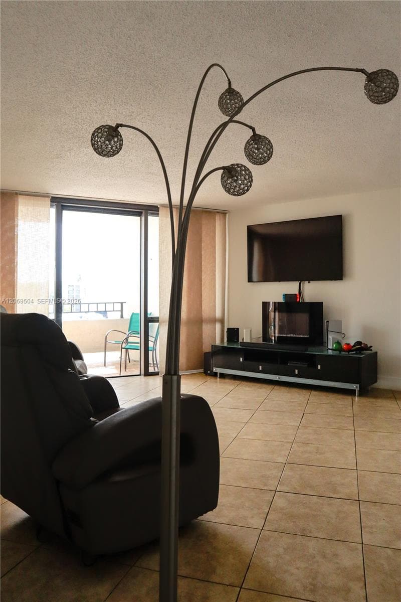 Towers of Kendale Lake · #310A in Miami - Photo 17