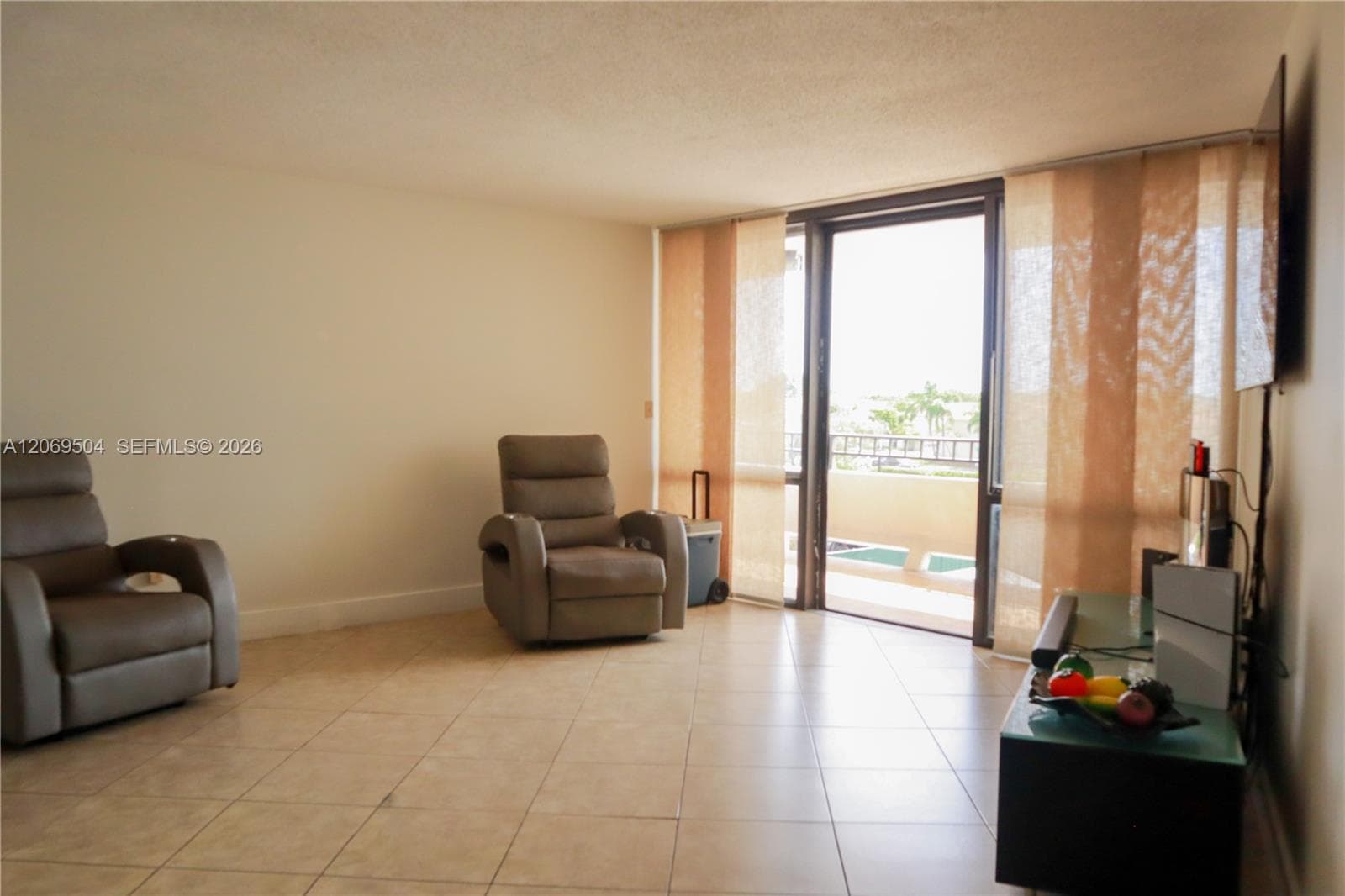 Towers of Kendale Lake · #310A in Miami - Photo 16