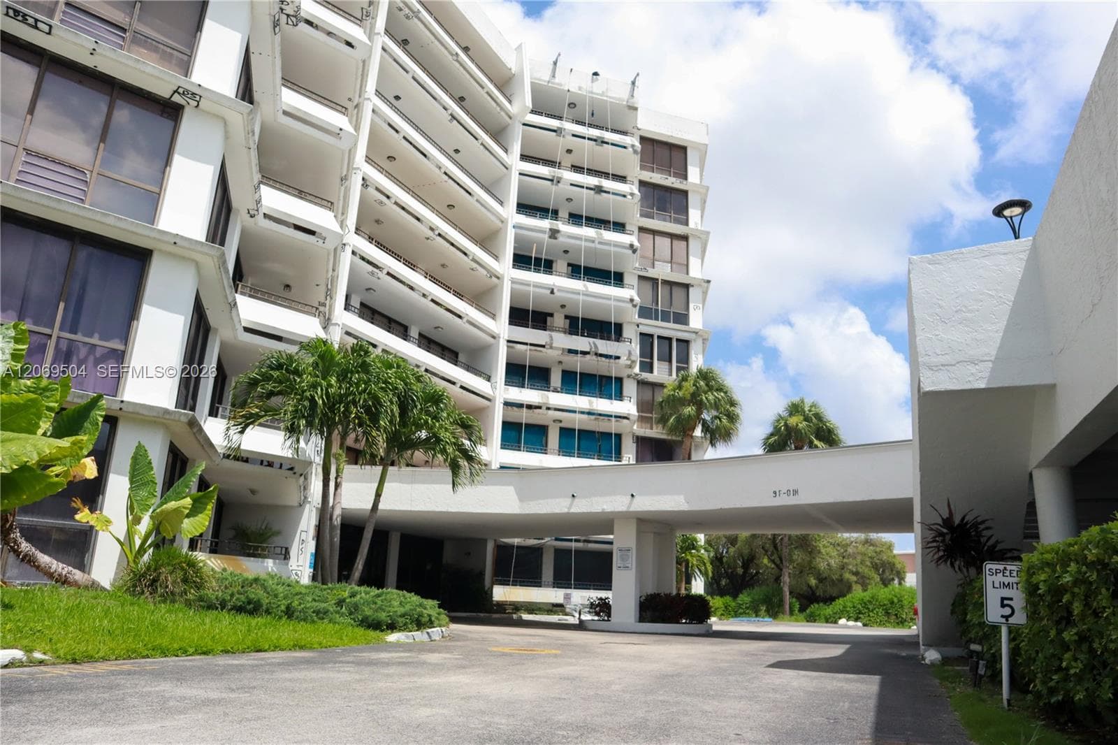 Towers of Kendale Lake · #310A in Miami - Photo 1