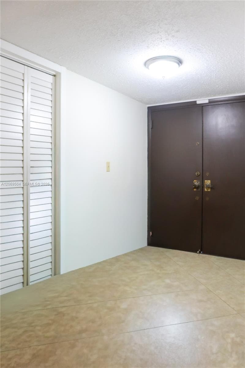 Towers of Kendale Lake · #310A in Miami - Photo 18
