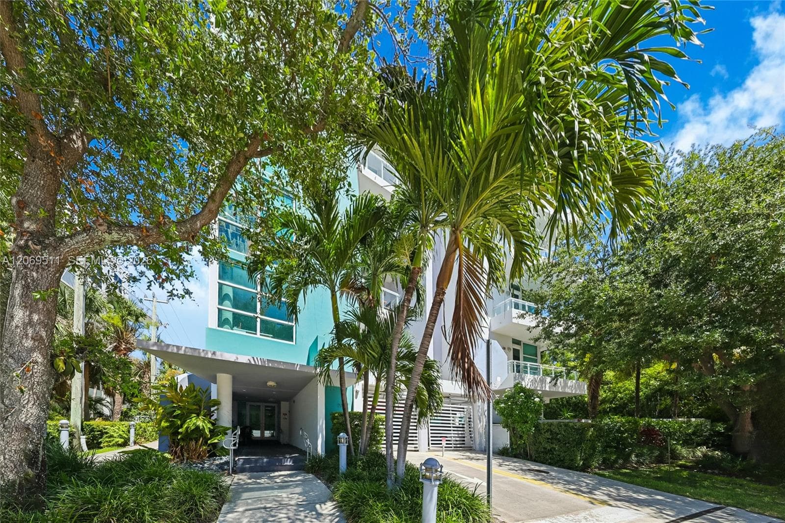 2020 Loft Condo · #302 in Miami Beach - Photo 17