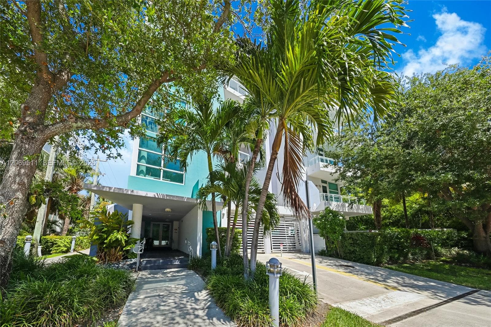 2020 Loft Condo · #302 in Miami Beach - Photo 16