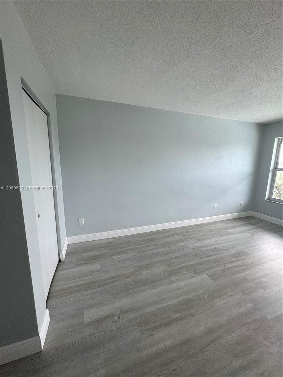 SECOND FORUM CONDO · #C305 in Miami - Photo 22