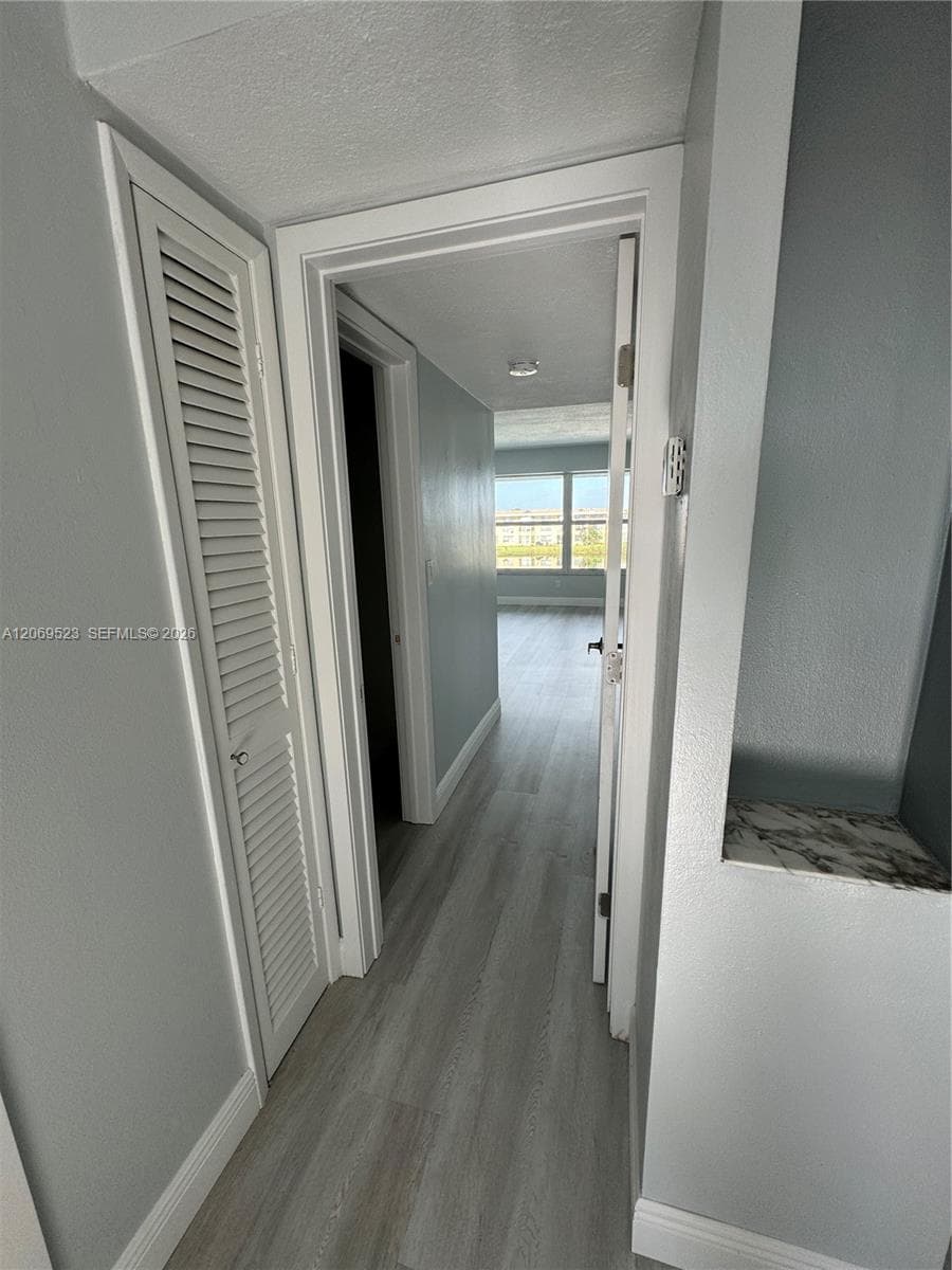 SECOND FORUM CONDO · #C305 in Miami - Photo 10