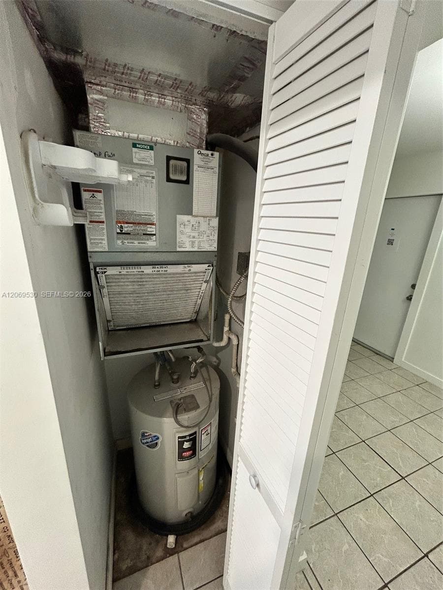 OAK TREE GARDEN CONDO · #J in Fort Lauderdale - Photo 51