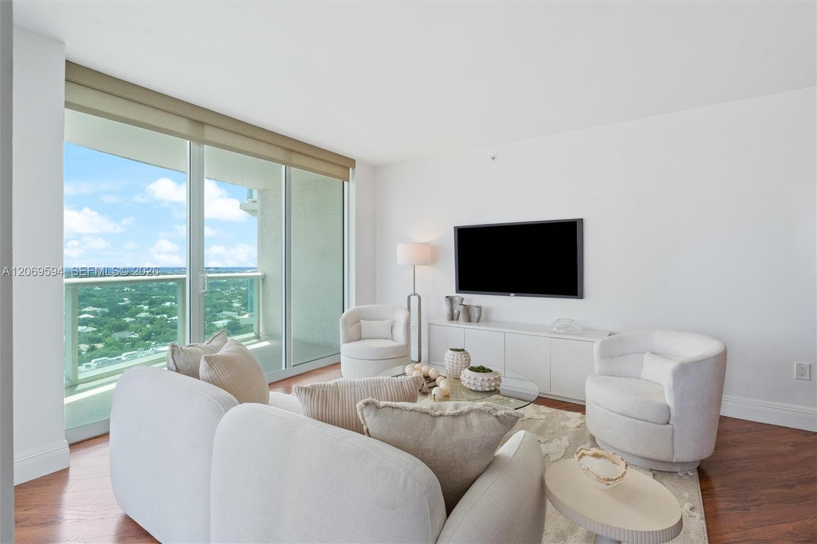 WaterGarden Condo · #2709 in Fort Lauderdale - Photo 1