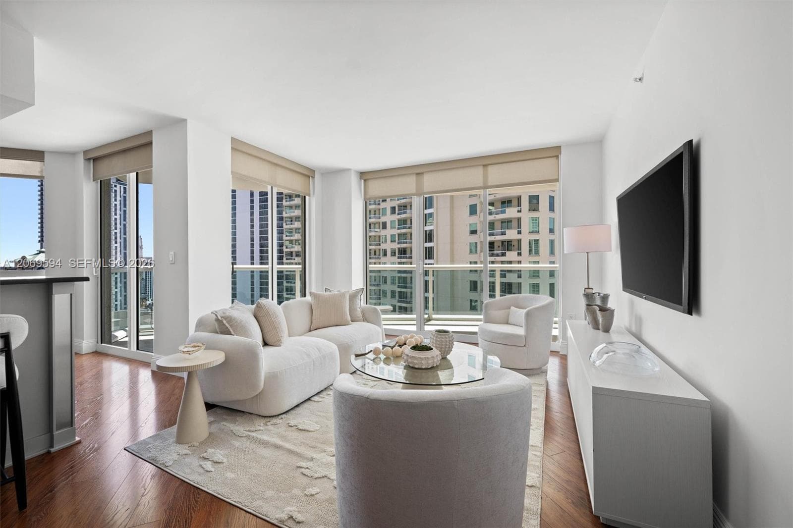 WaterGarden Condo · #2709 in Fort Lauderdale - Photo 5