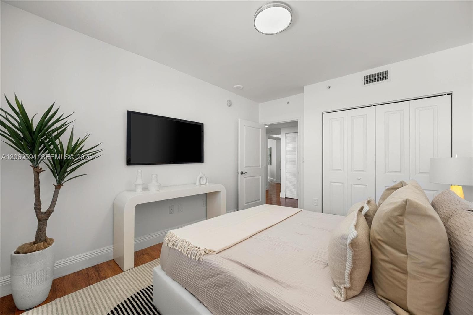 WaterGarden Condo · #2709 in Fort Lauderdale - Photo 30