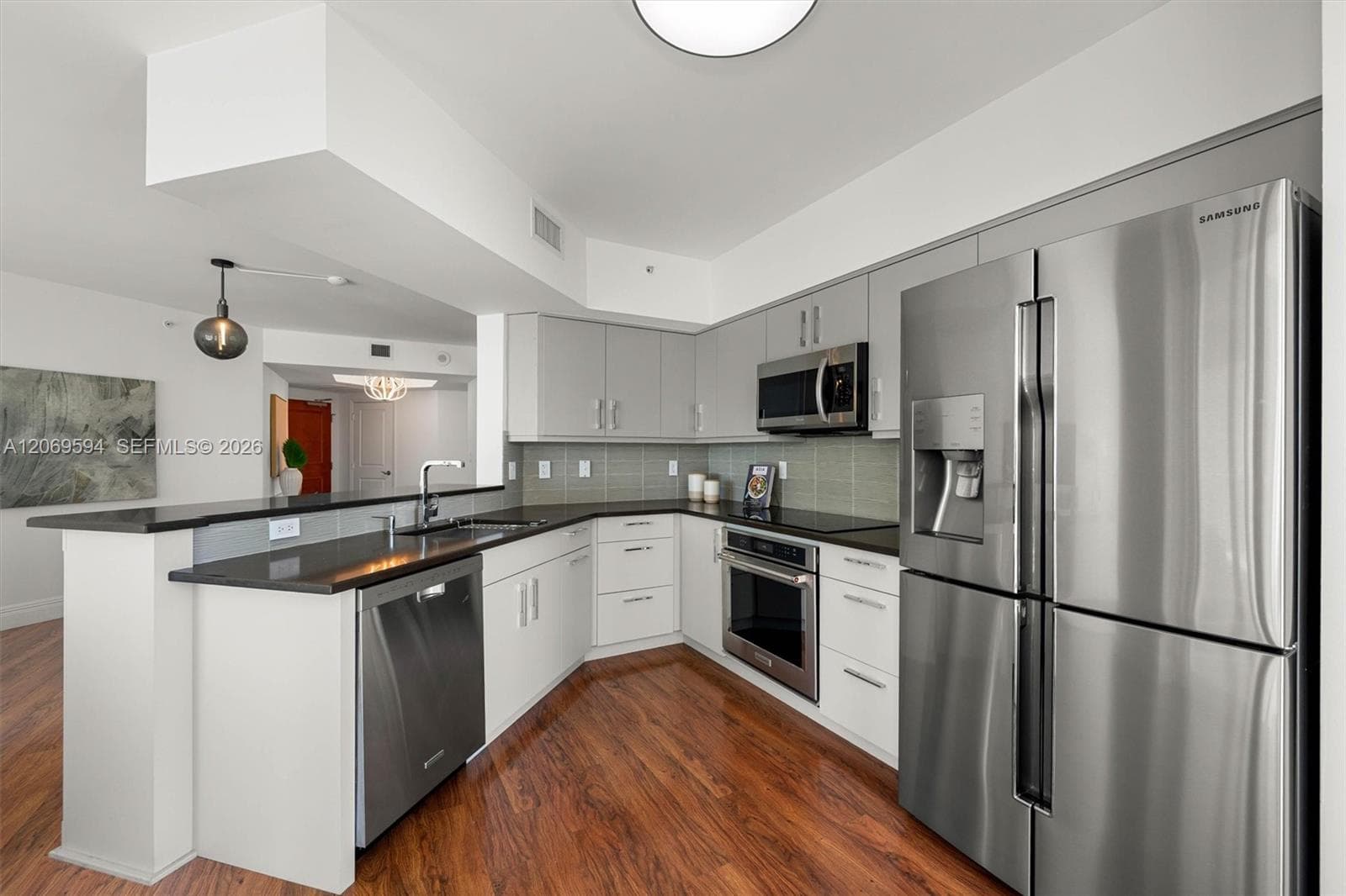 WaterGarden Condo · #2709 in Fort Lauderdale - Photo 8