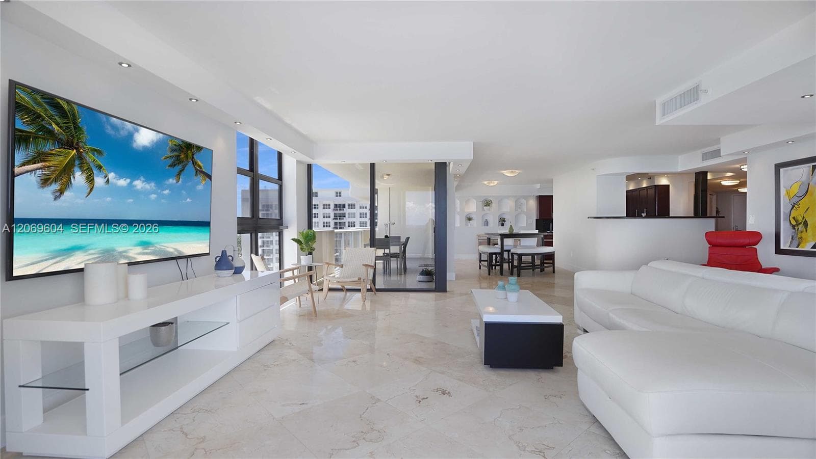 LEXCELLENCE CONDO · #1505 in Miami Beach - Photo 6