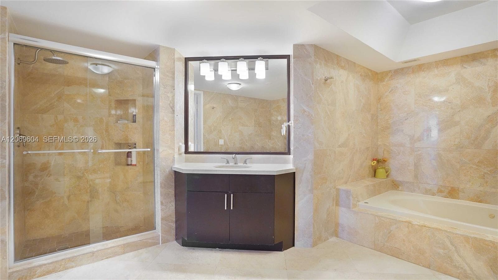 LEXCELLENCE CONDO · #1505 in Miami Beach - Photo 16