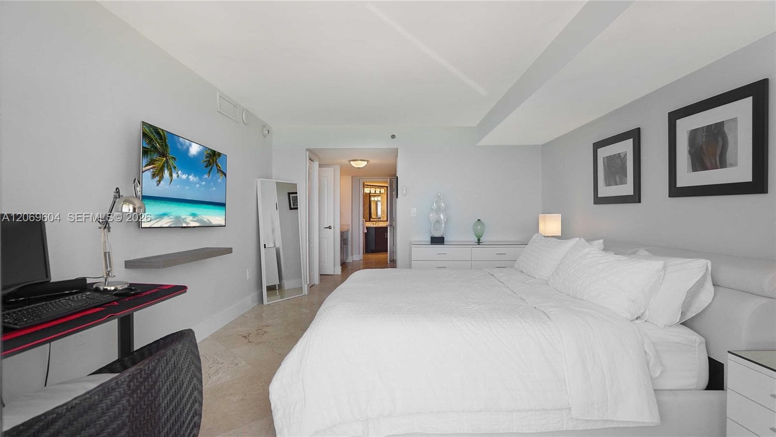 LEXCELLENCE CONDO · #1505 in Miami Beach - Photo 12
