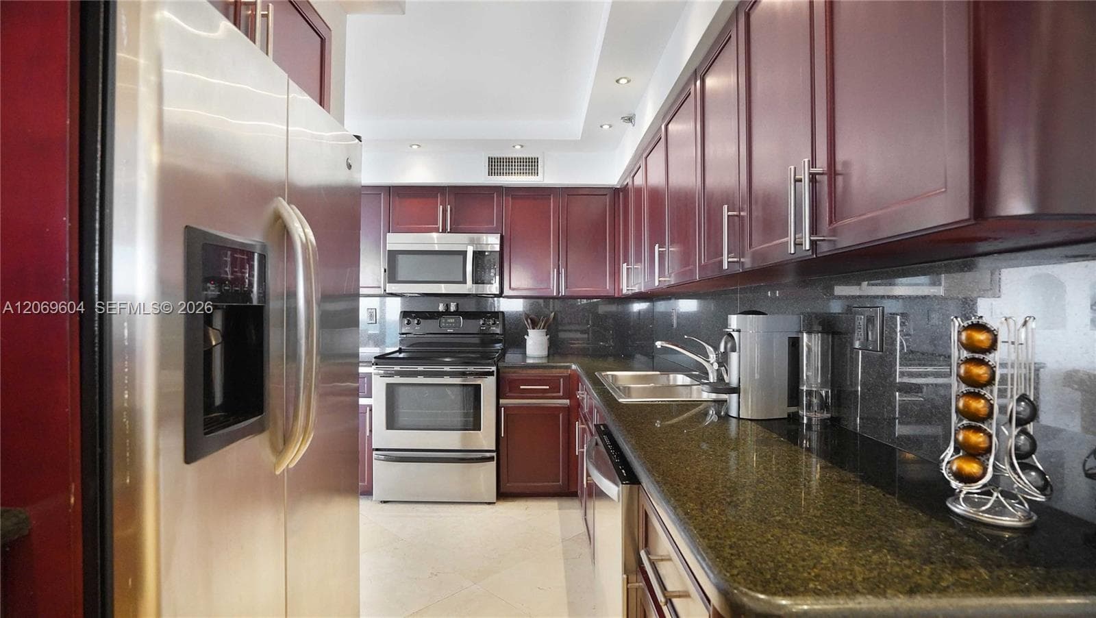 LEXCELLENCE CONDO · #1505 in Miami Beach - Photo 22