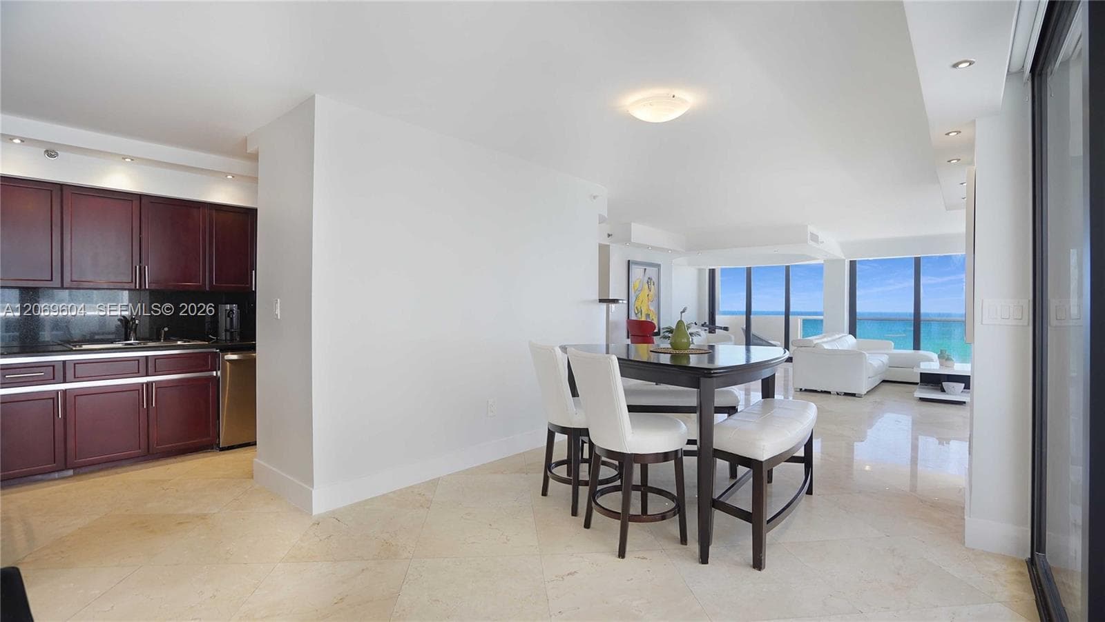 LEXCELLENCE CONDO · #1505 in Miami Beach - Photo 9