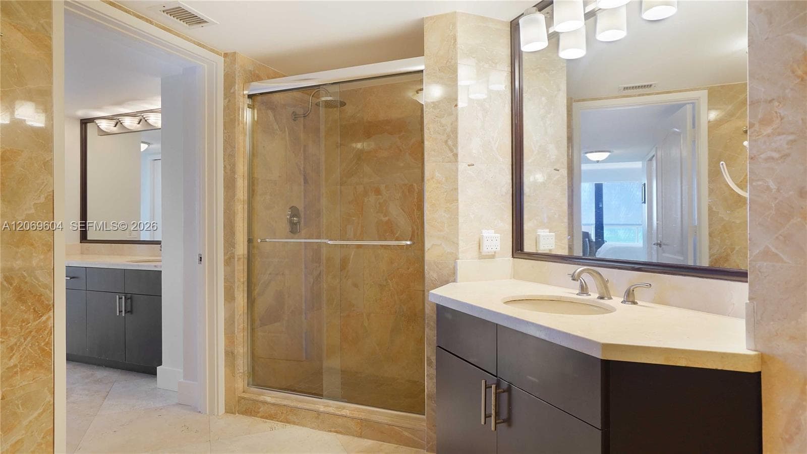 LEXCELLENCE CONDO · #1505 in Miami Beach - Photo 14