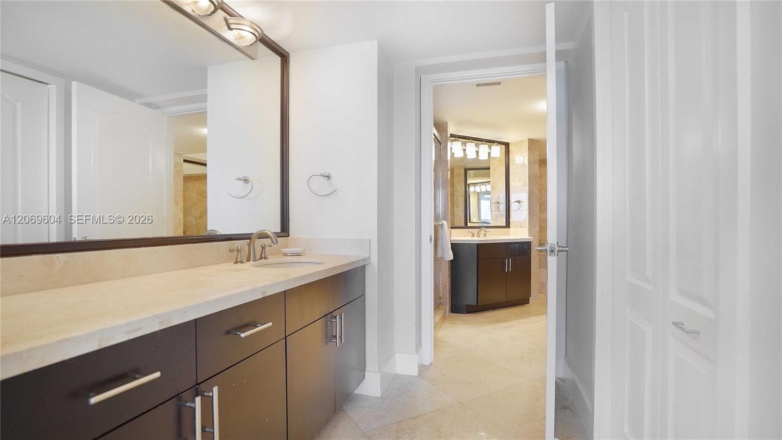 LEXCELLENCE CONDO · #1505 in Miami Beach - Photo 21