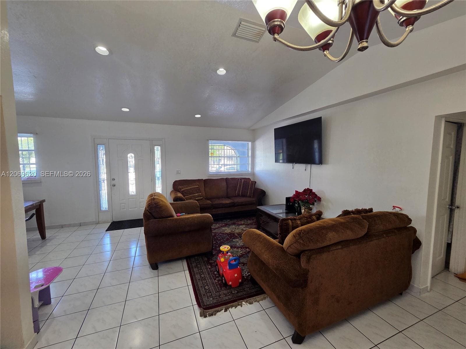 7825 W 4th Ln photo 3