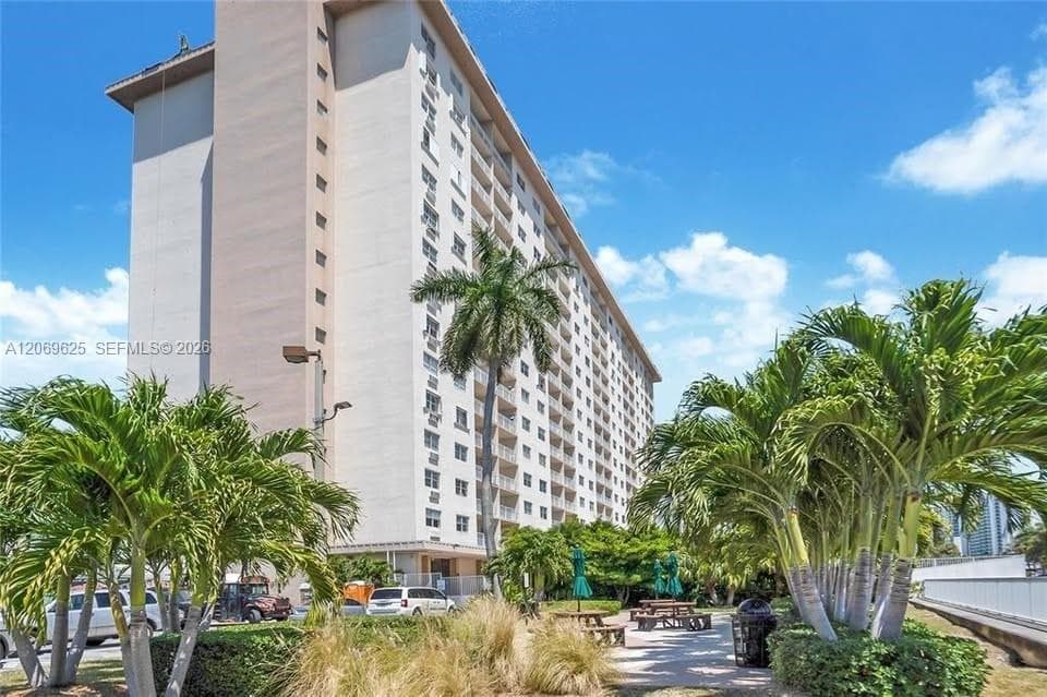 Coastal Towers · #316 in Sunny Isles Beach - Photo 1