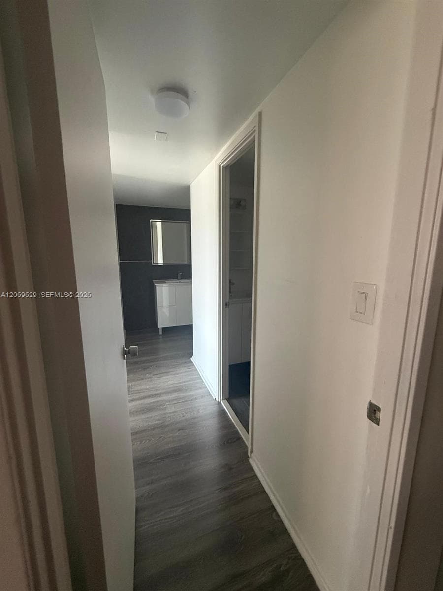 BUCKLEY TOWERS CONDO - EA · #1113E in Miami - Photo 6