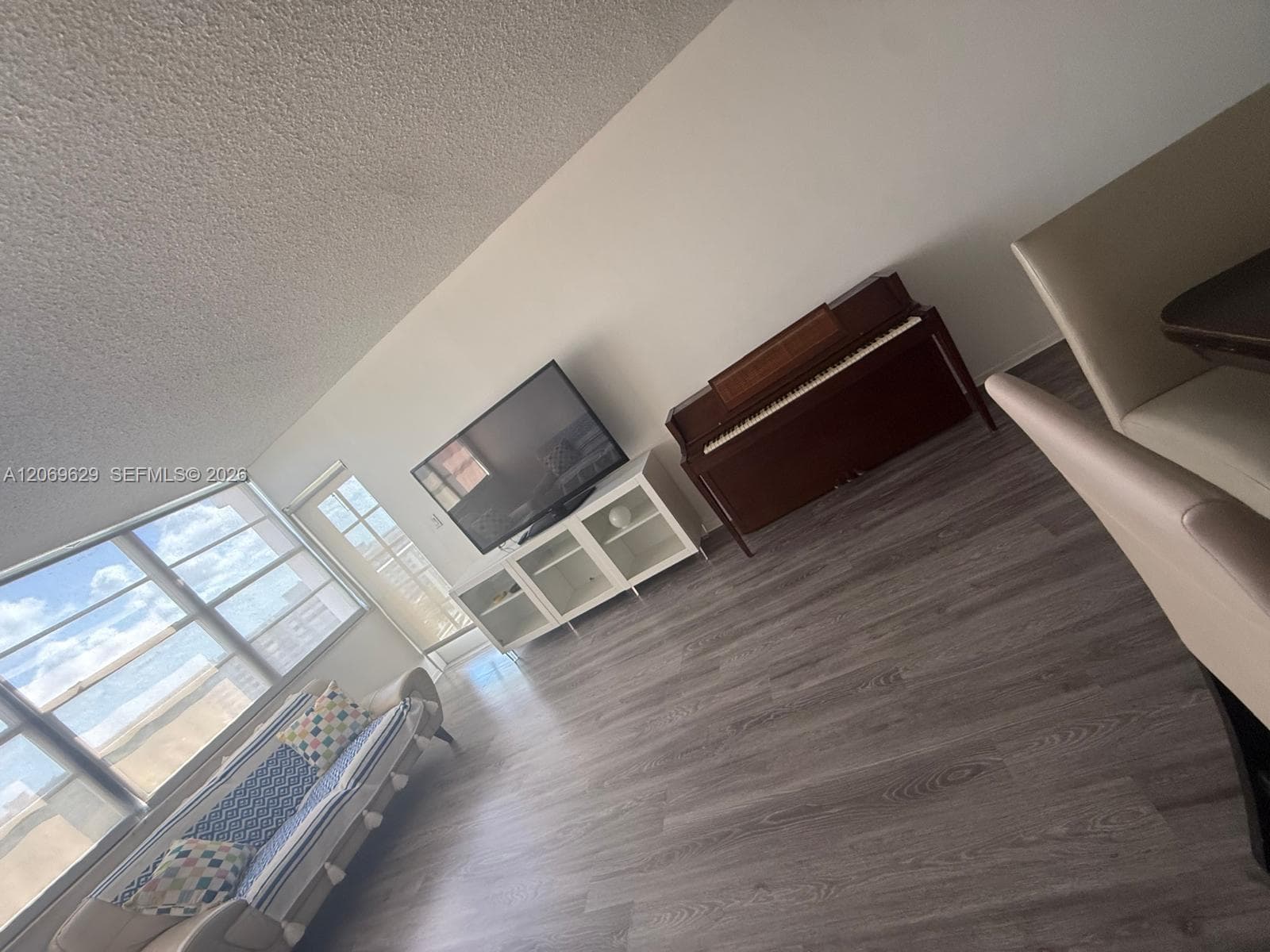 BUCKLEY TOWERS CONDO - EA · #1113E in Miami - Photo 5