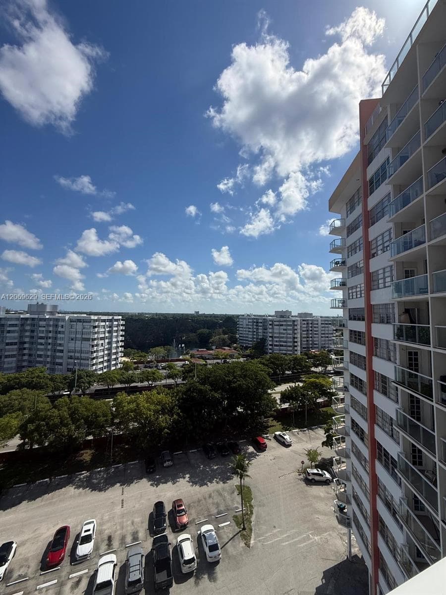 BUCKLEY TOWERS CONDO - EA · #1113E in Miami - Photo 14