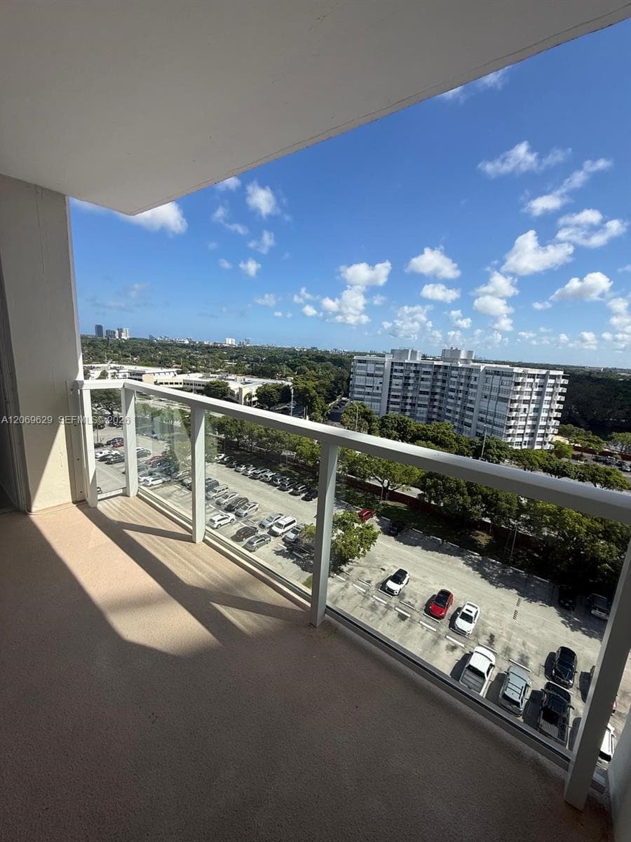 BUCKLEY TOWERS CONDO - EA · #1113E in Miami - Photo 15