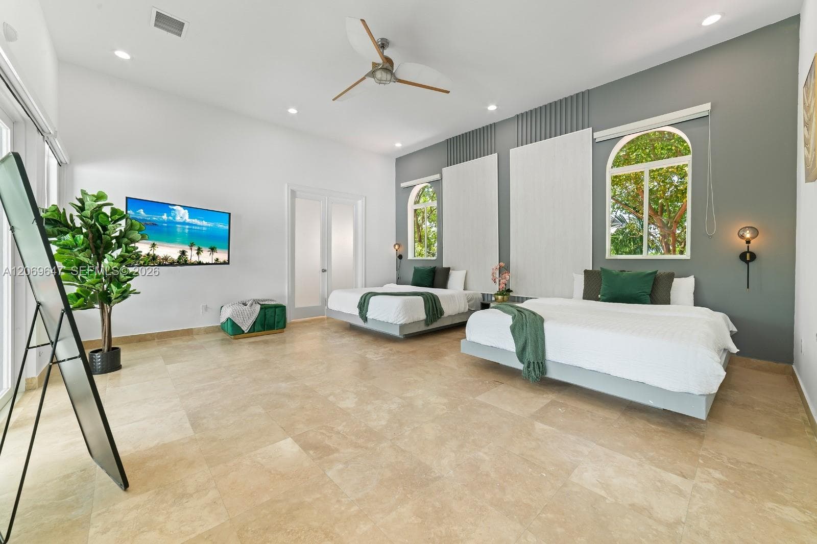 12141 Walsh Blvd photo 8
