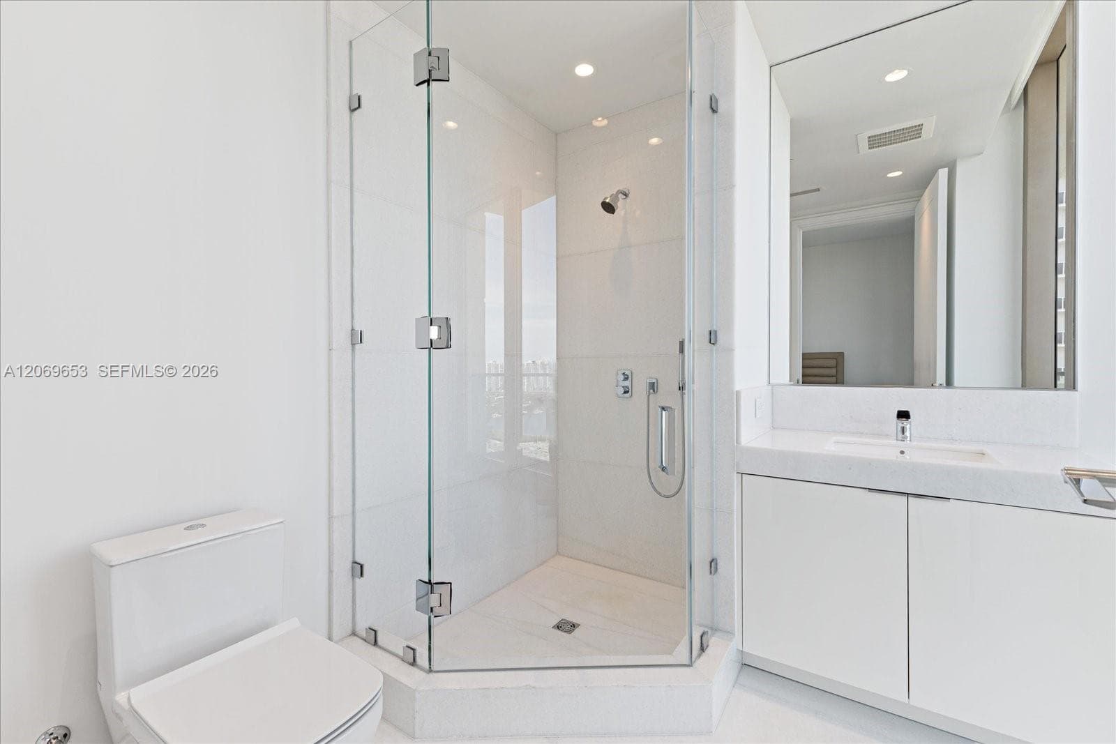 The Estates at Acqualina · #N2001 in Sunny Isles Beach - Photo 37
