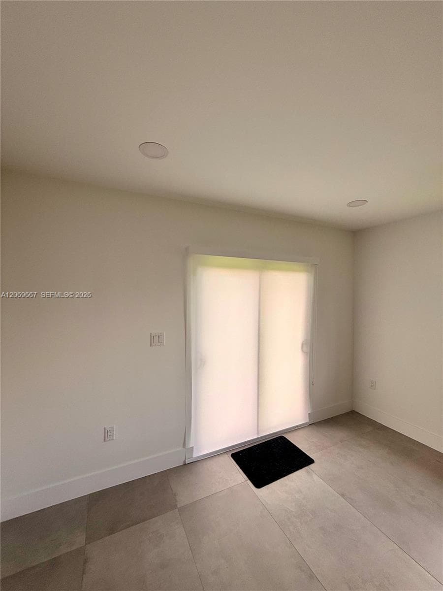 2420 NW 154th St #. photo 17
