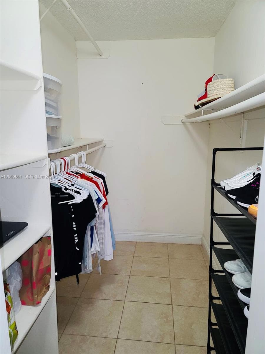 CORAL GATE WEST CONDO · #4-323 in Hialeah - Photo 16