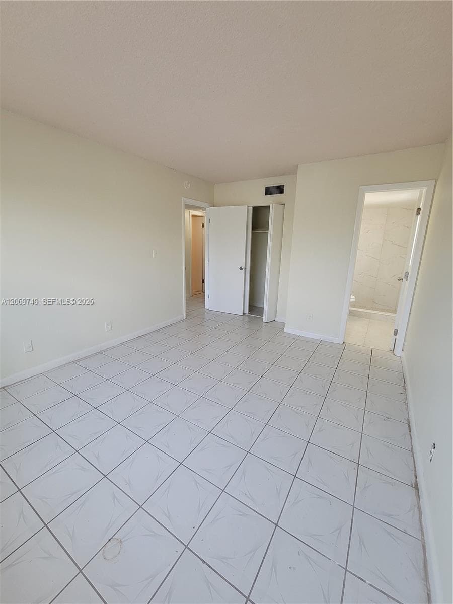 SANTA MONICA CONDOMINIUM · #101A in Hollywood - Photo 11