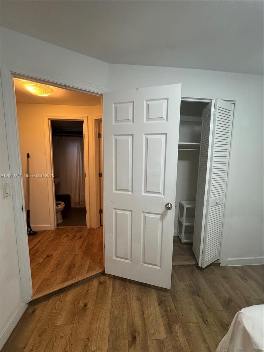 329 NW 44th St #1 photo 15