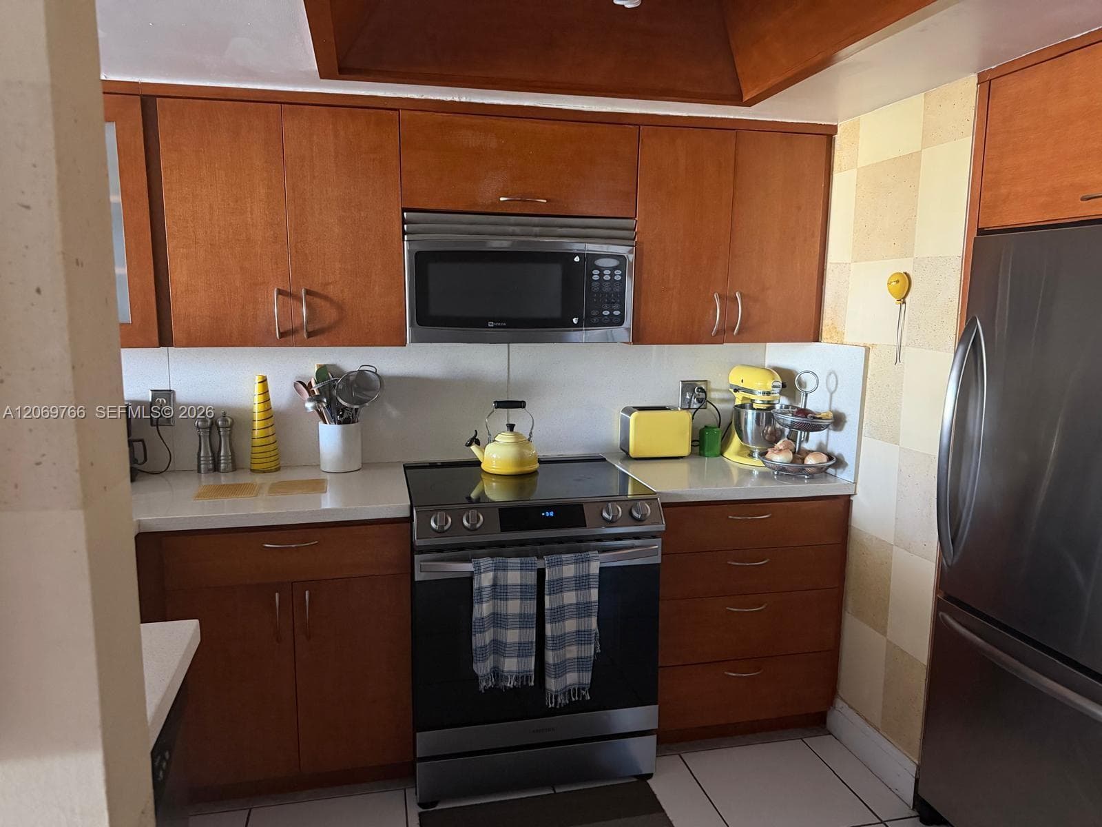 LA RIVE GAUCHE CONDO · #406 in Miami Beach - Photo 6