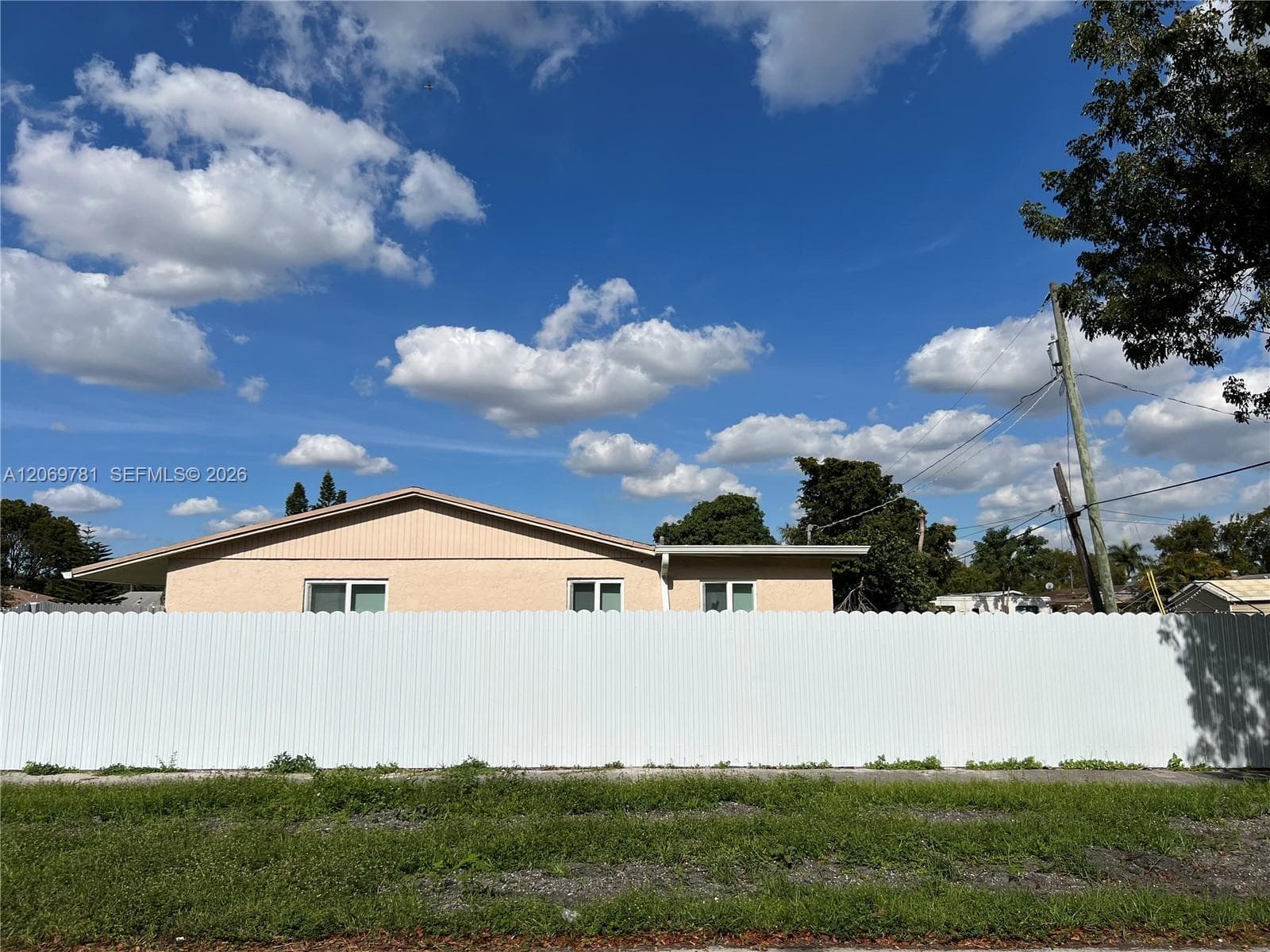 13735 NW 23rd Ave photo 36