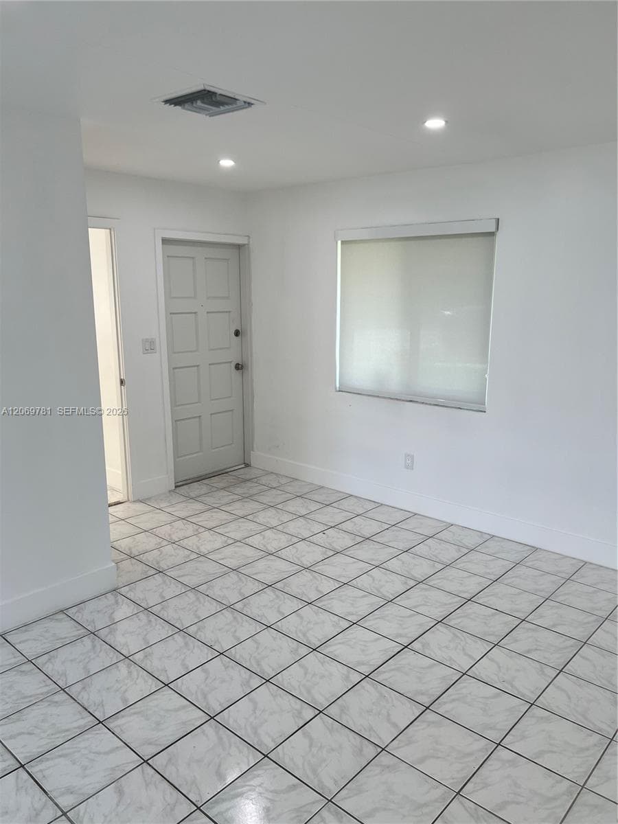 13735 NW 23rd Ave photo 5