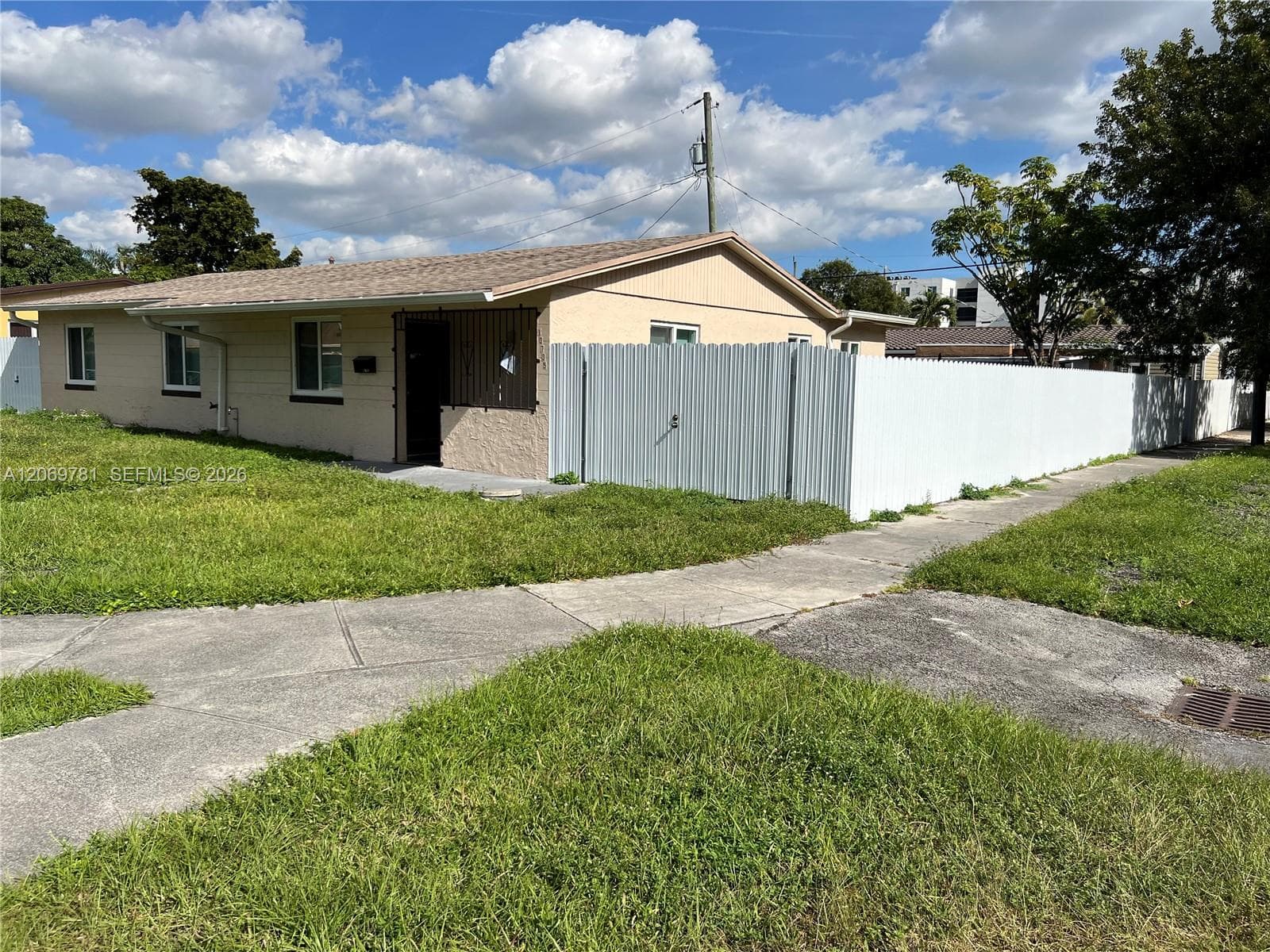 13735 NW 23rd Ave photo 35